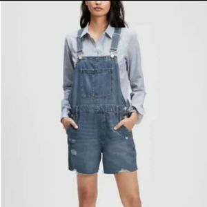 Gap overalls blue denim Medium 5" inseam